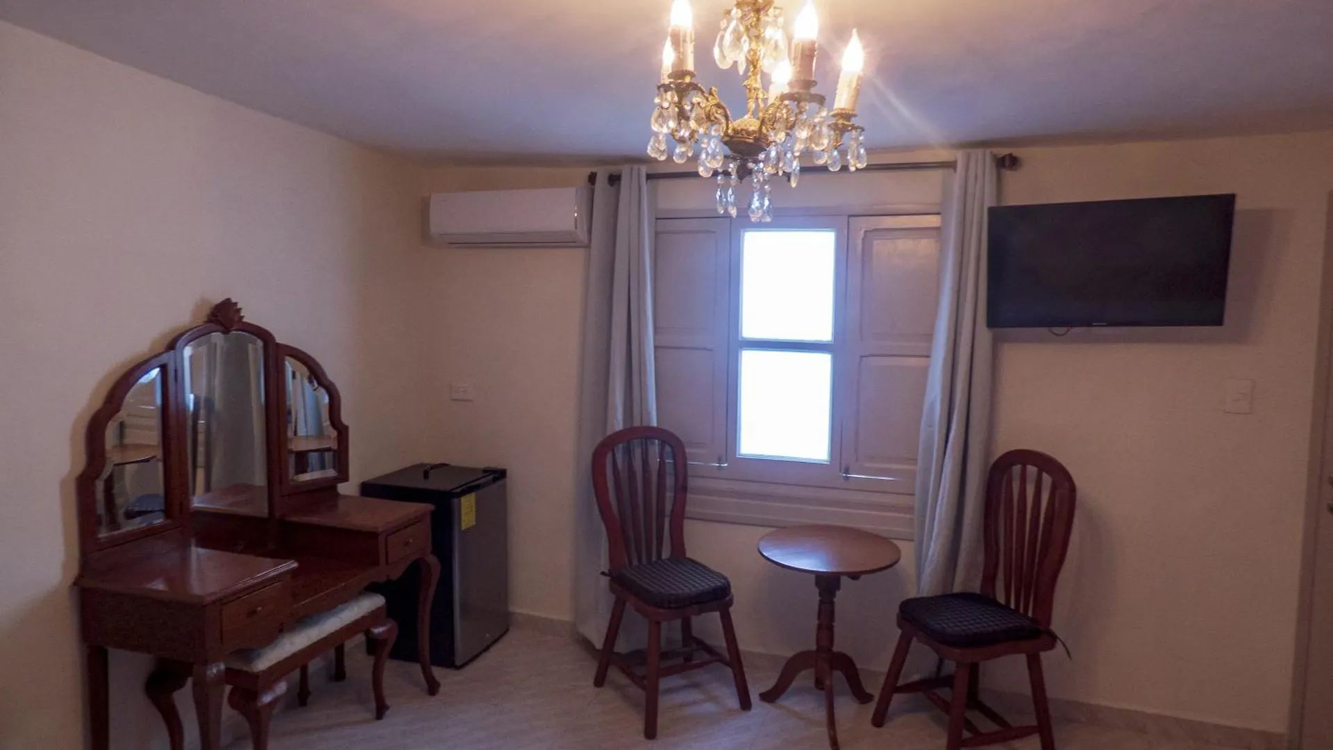 Hotel Boutique Flores Y Gemas Merida