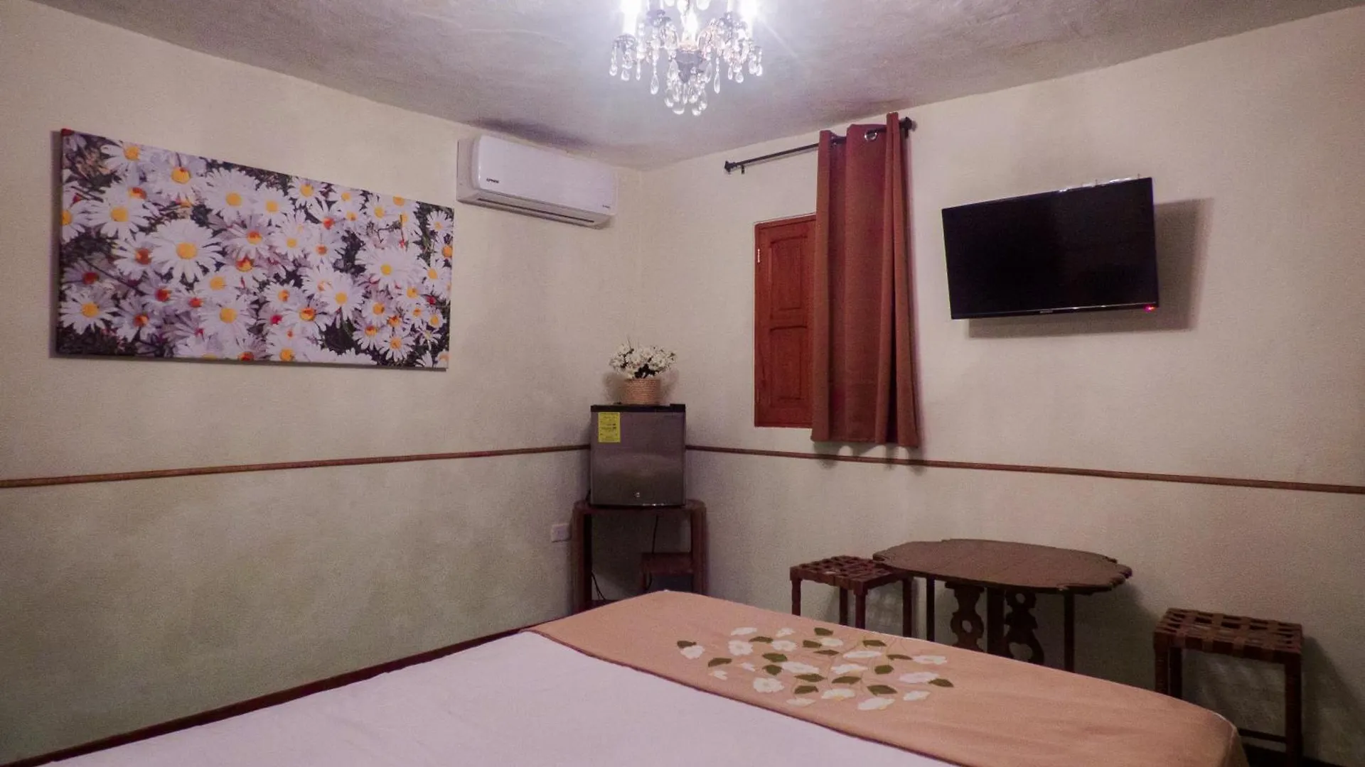 Hotel Boutique Flores Y Gemas Merida 4*,  Mexico