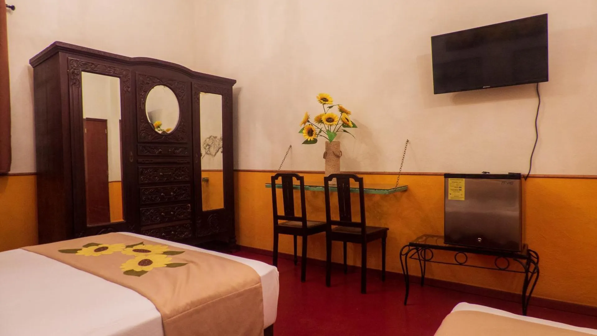 Hotel Boutique Flores Y Gemas Merida