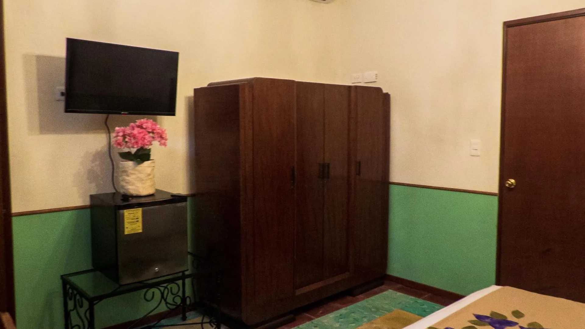 Hotel Boutique Flores Y Gemas Merida