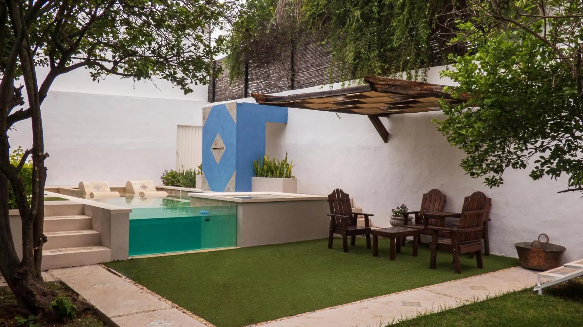 Hotel Boutique Flores Y Gemas Merida