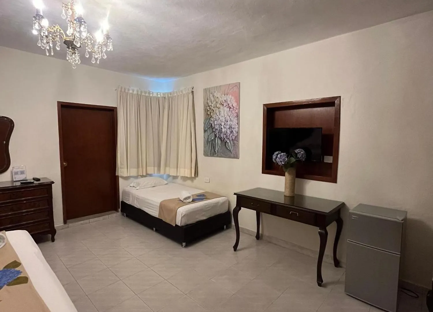 Hotel Boutique Flores Y Gemas Merida